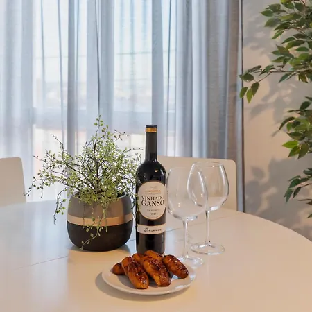 Casa - By Y Concept Apartament Setúbal